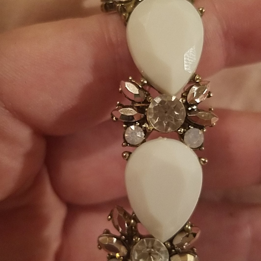 Charming Charlie NWT Stretch Bracelet - Picture 3 of 4
